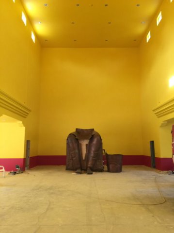 Building the Maitreya Statue