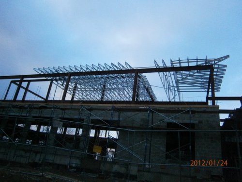 A Good Start Of The Truss Installation 